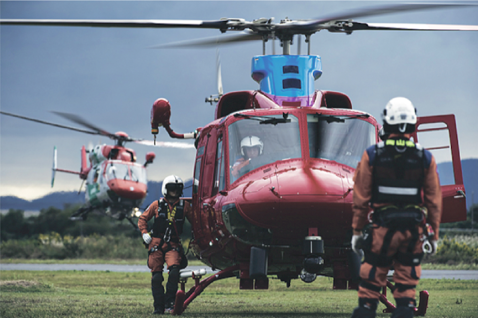 災害・医療支援ヘリコプターの画像